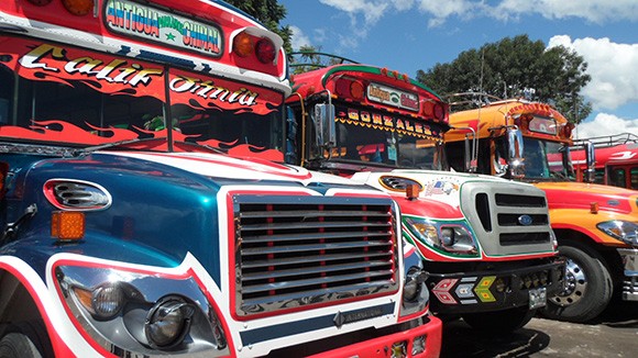 chicken-buses-guatemala-13-1349497049